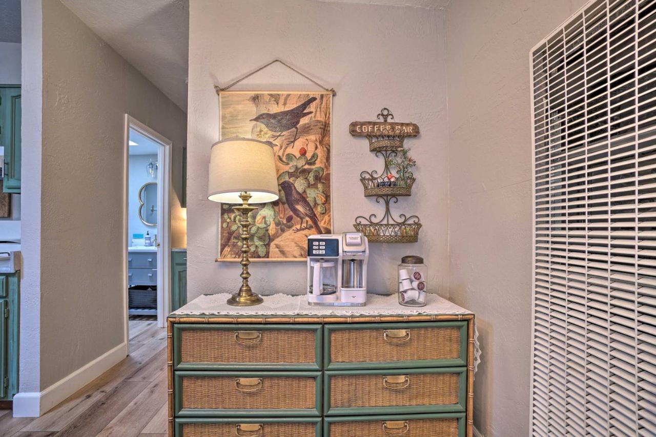 Central Williams Studio With Fireplace On Route 66! Apartment Ngoại thất bức ảnh